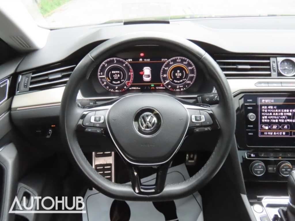 폭스바겐 아테온 2.0 TDI 엘레강스 프레스티지 이미지 15