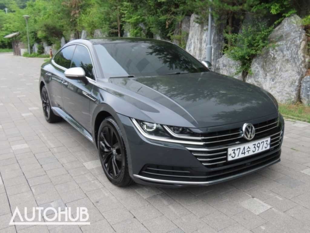 폭스바겐 아테온 2.0 TDI 엘레강스 프레스티지 이미지 2