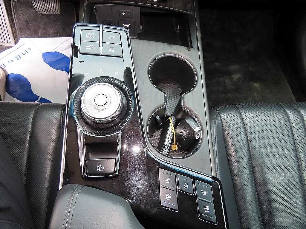기아 K8 2.5 2WD 노블레스 이미지 10