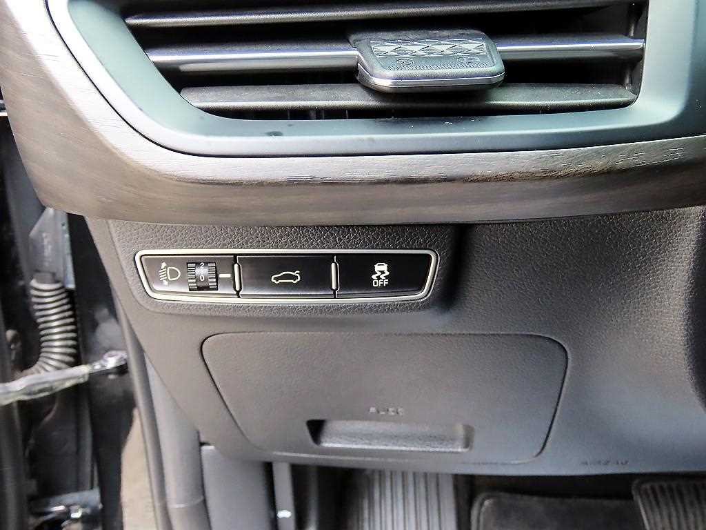 기아 K8 2.5 2WD 노블레스 이미지 12