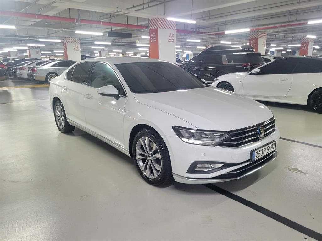 폭스바겐 파사트 파사트GT(B8) 2.0 TDI 프리미엄 이미지 1