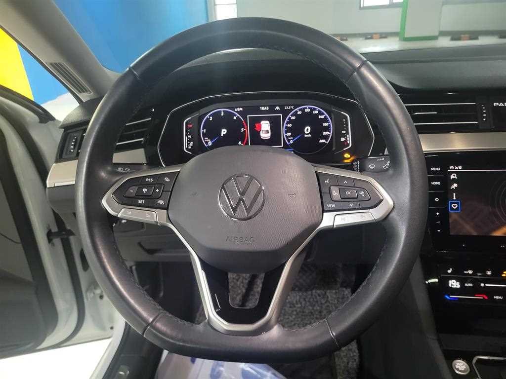 폭스바겐 파사트 파사트GT(B8) 2.0 TDI 프리미엄 이미지 12