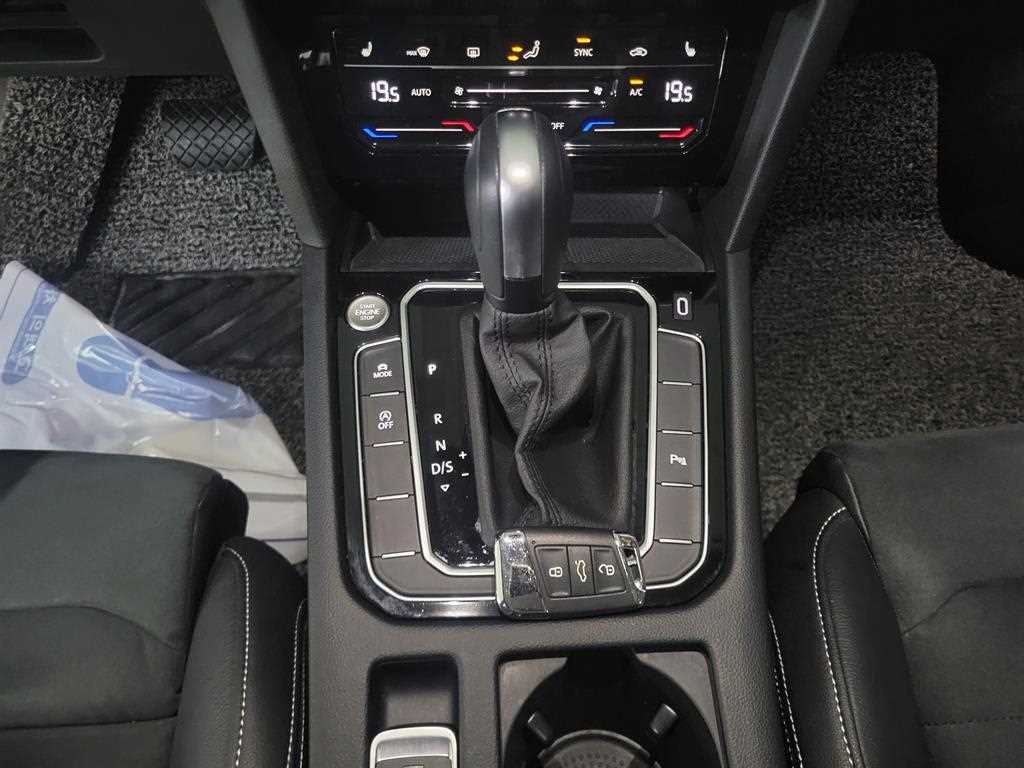 폭스바겐 파사트 파사트GT(B8) 2.0 TDI 프리미엄 이미지 14