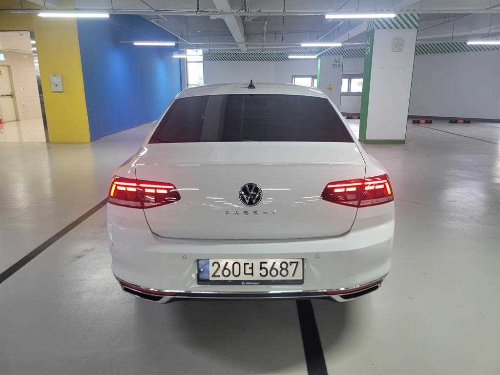 폭스바겐 파사트 파사트GT(B8) 2.0 TDI 프리미엄 이미지 6