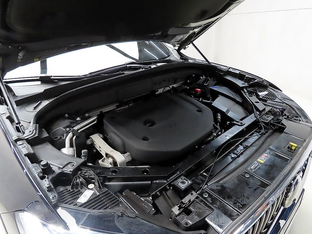 볼보 XC60 XC60(2세대) B6 AWD 인스크립션 이미지 18