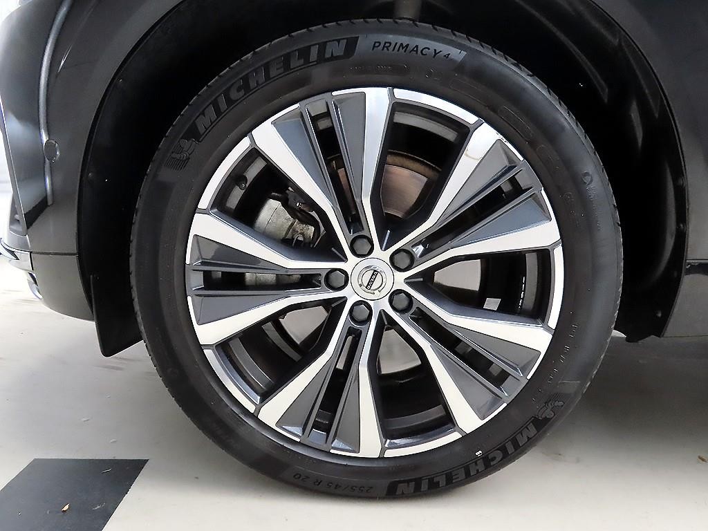 볼보 XC60 XC60(2세대) B6 AWD 인스크립션 이미지 19