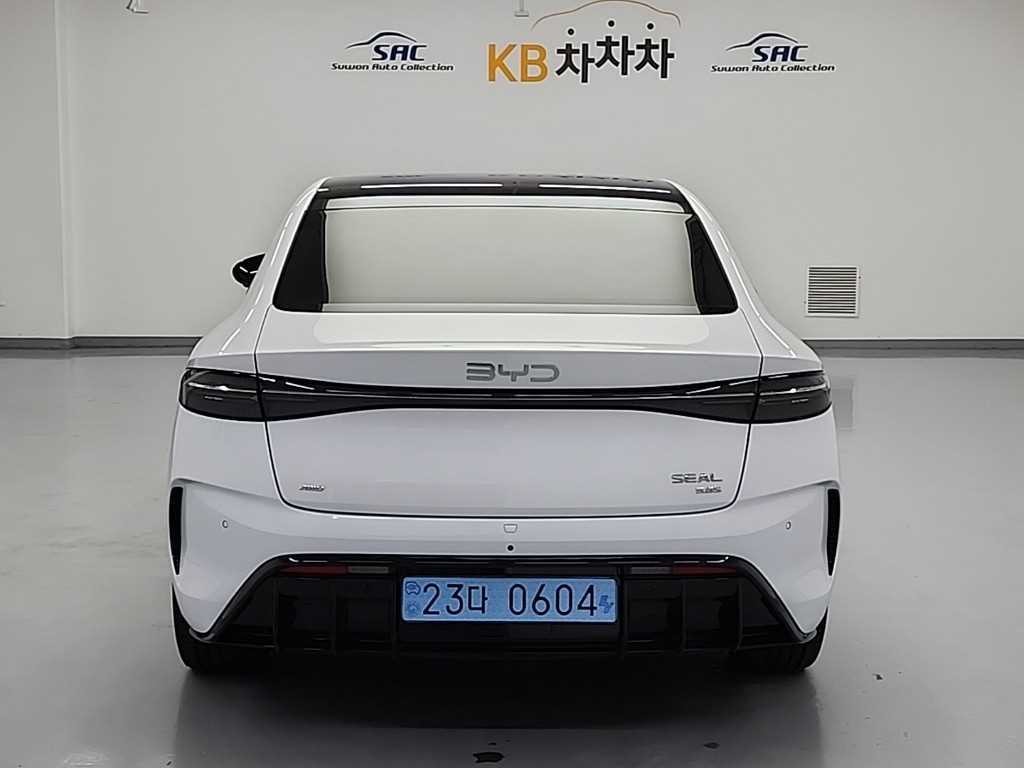 BYD SEAL 다이내믹 AWD 이미지 3