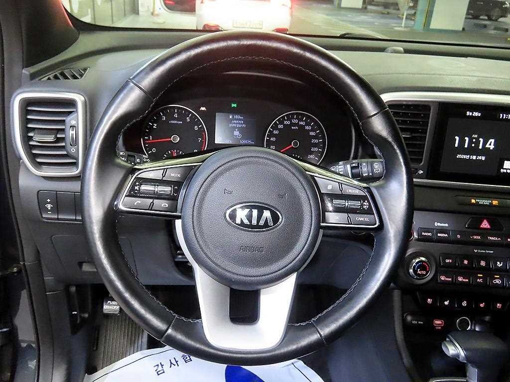 기아 스포티지 스포티지 더 볼드 2.0 가솔린 2WD 프레스티지 이미지 8