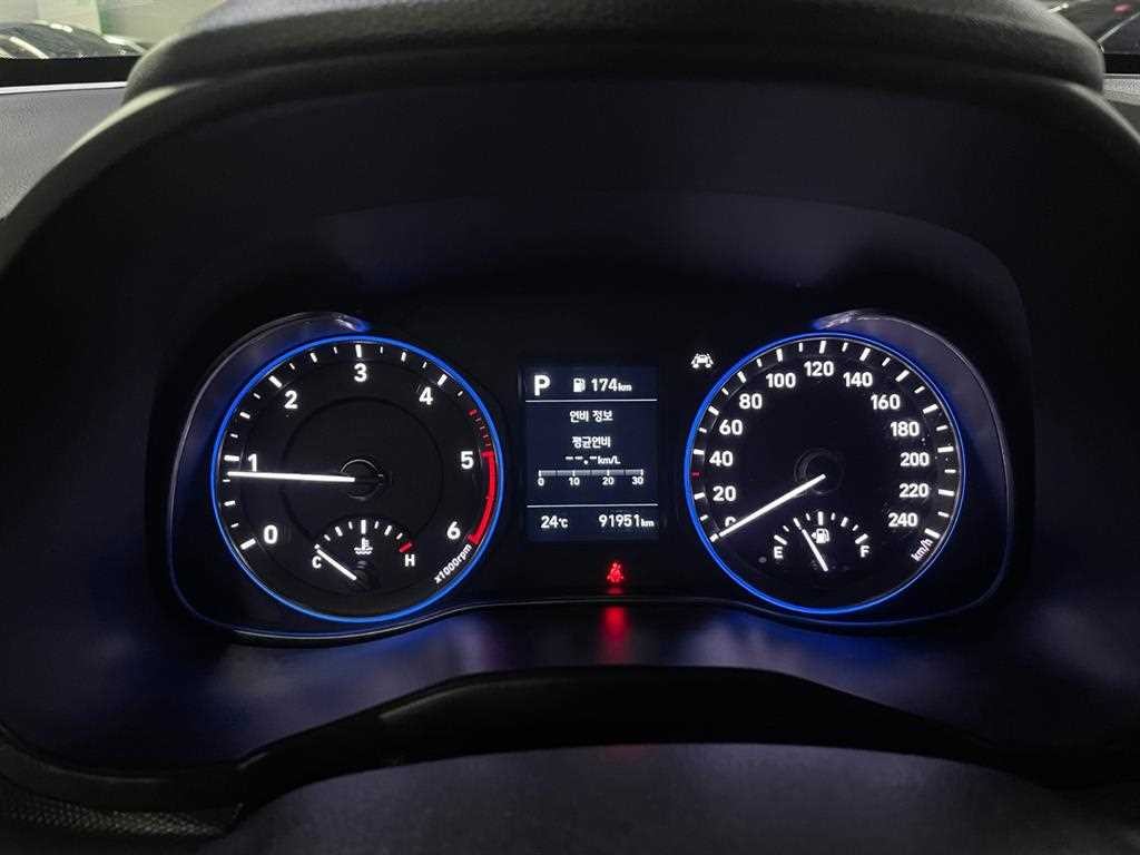 현대 코나 디젤 1.6 2WD 모던초이스 이미지 9