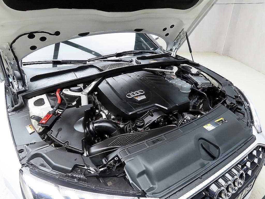 아우디 A4 A4 (B9) 40 TFSI 프리미엄 이미지 19