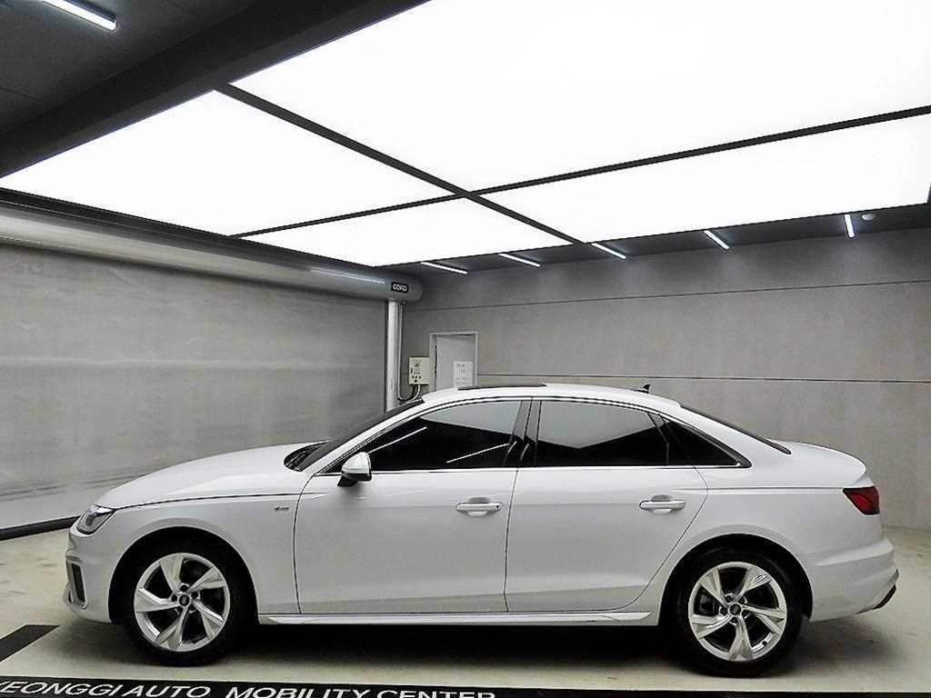 아우디 A4 A4 (B9) 40 TFSI 프리미엄 이미지 4