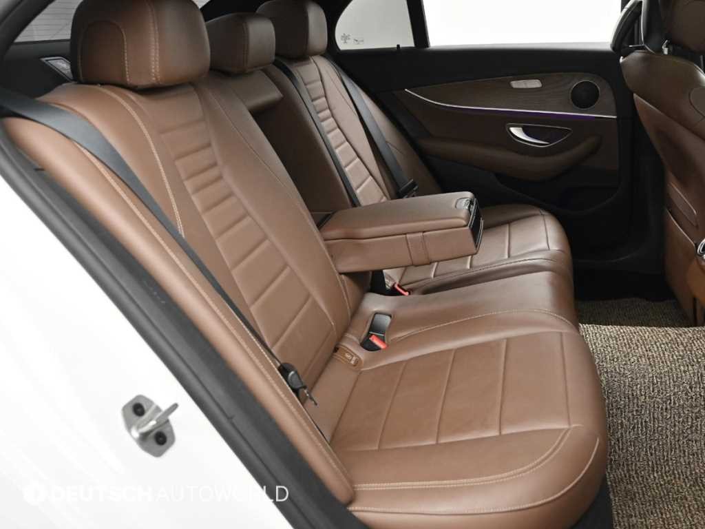 벤츠 E 클래스 E-클래스 W213 E220d 4MATIC 익스클루시브 이미지 12