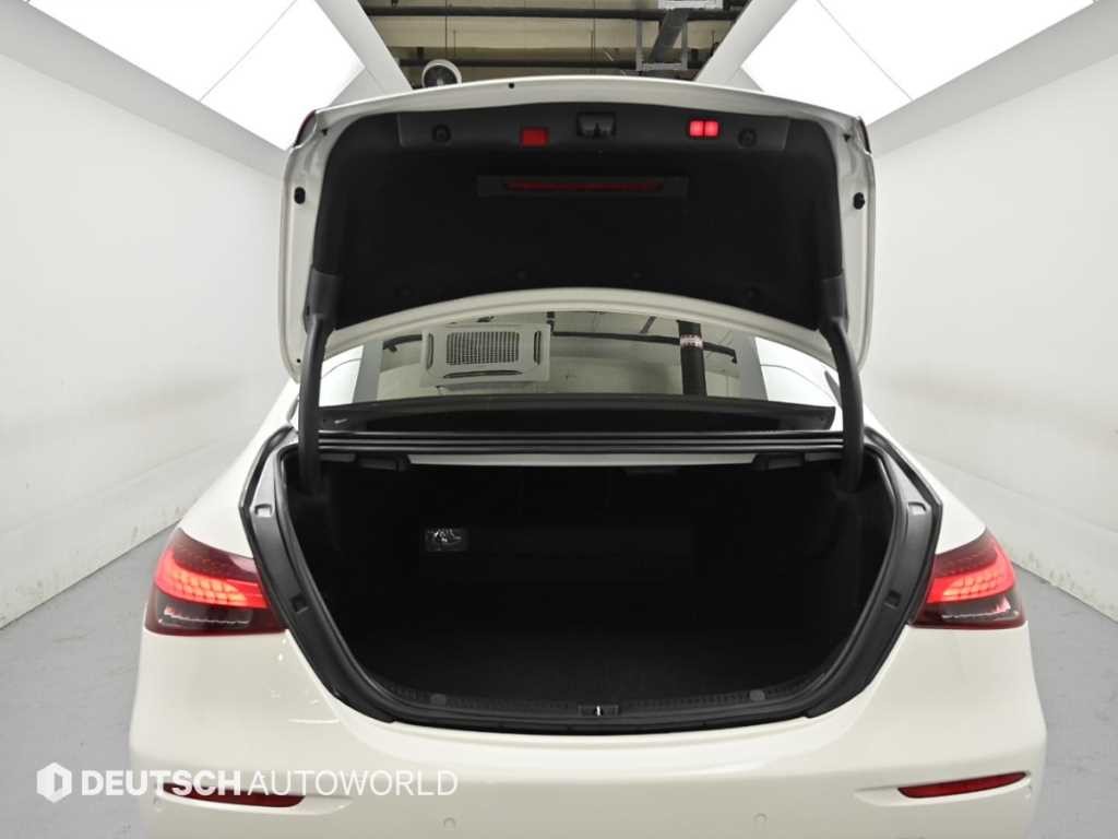 벤츠 E 클래스 E-클래스 W213 E220d 4MATIC 익스클루시브 이미지 19