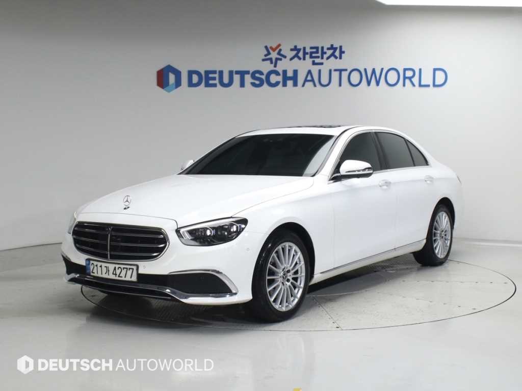 벤츠 E 클래스 E-클래스 W213 E220d 4MATIC 익스클루시브 이미지 2