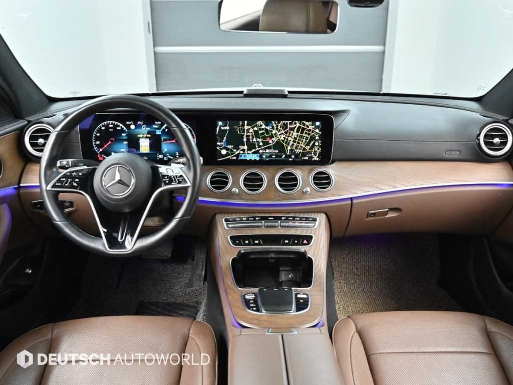 벤츠 E 클래스 E-클래스 W213 E220d 4MATIC 익스클루시브 이미지 8