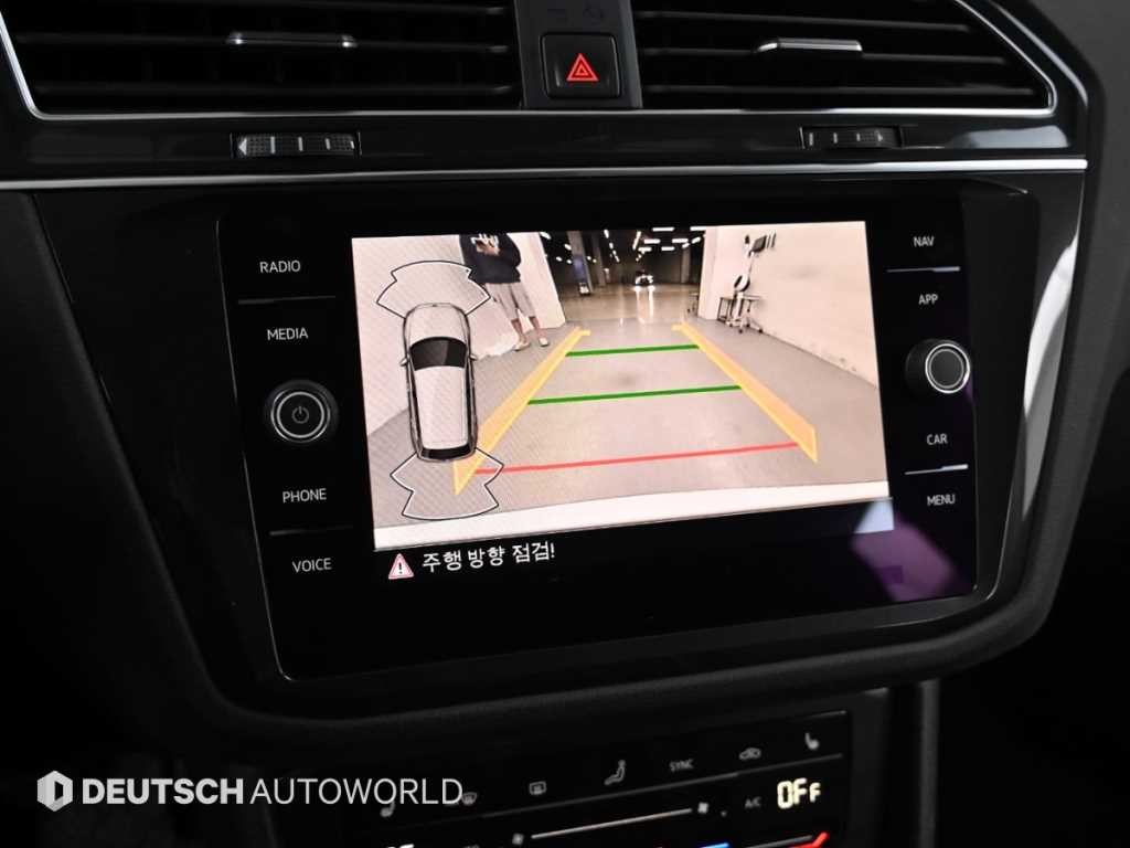 폭스바겐 티구안 티구안(2세대) 2.0 TDI 프리미엄 이미지 15