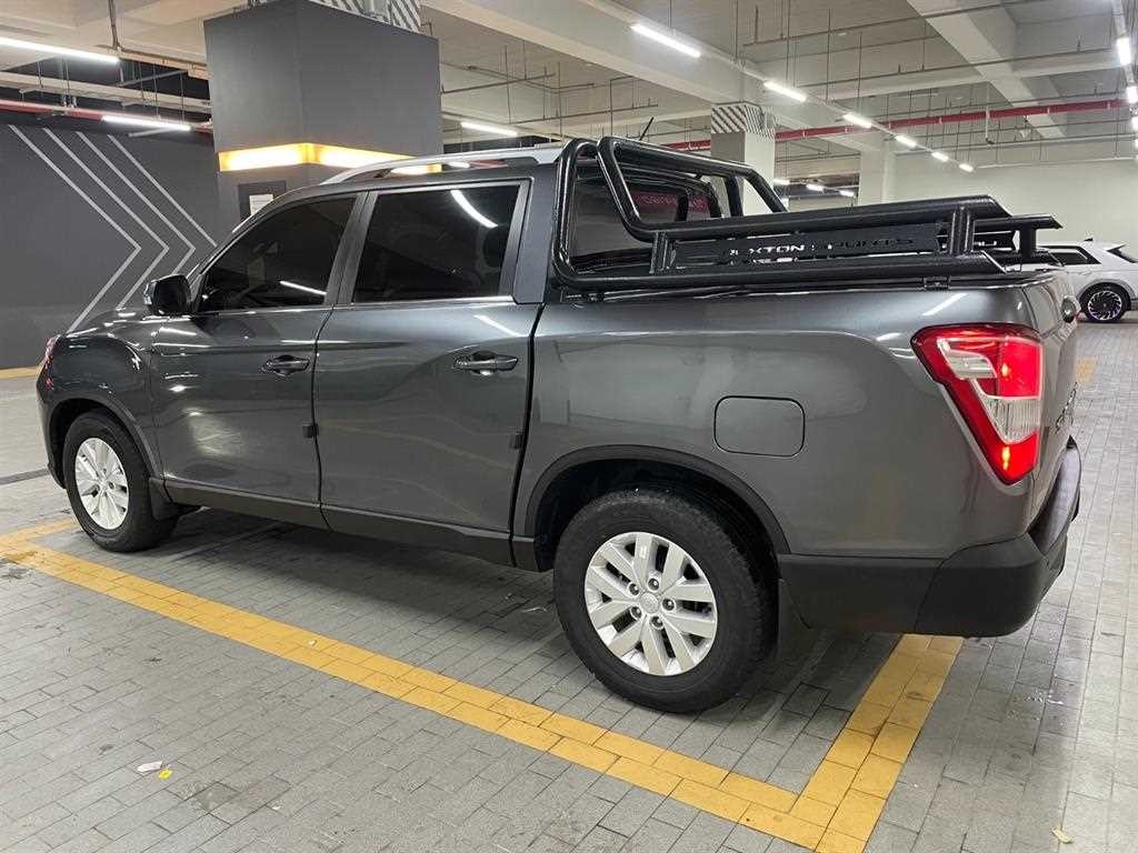 KG모빌리티(쌍용) 렉스턴 더 뉴 렉스턴 스포츠 디젤 2.2 4WD 와일드 이미지 4