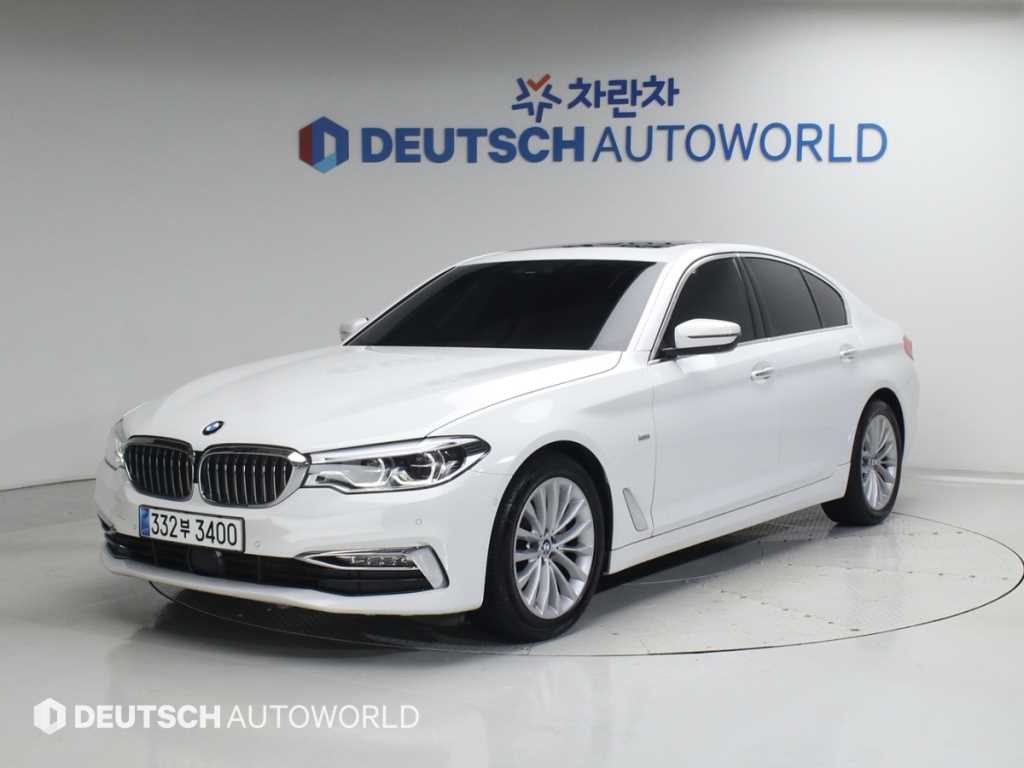 BMW 5시리즈 5시리즈 (G30) 520d 럭셔리 스페셜 에디션 이미지 1