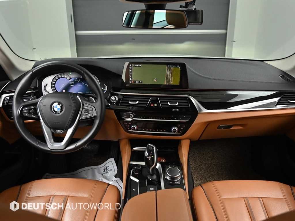 BMW 5시리즈 5시리즈 (G30) 520d 럭셔리 스페셜 에디션 이미지 7