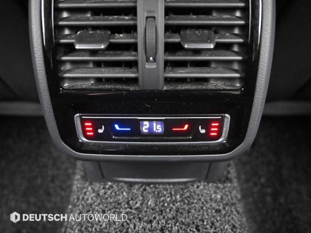 폭스바겐 아테온 2.0 TDI 프레스티지 이미지 16