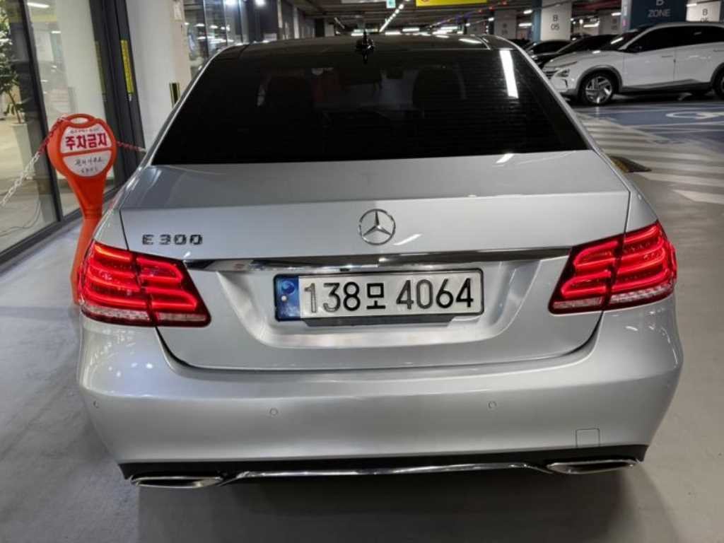 벤츠 E 클래스 E-클래스 W212 E300 아방가르드 이미지 5