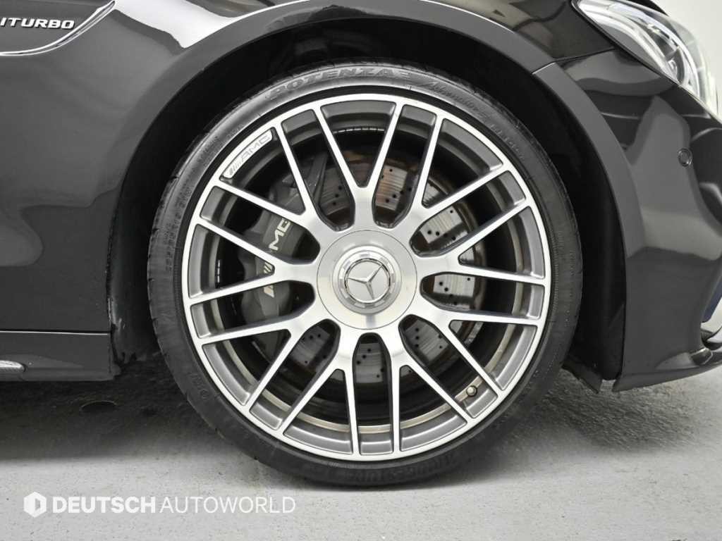 벤츠 C 클래스 C클래스 W205 C63 AMG 이미지 5