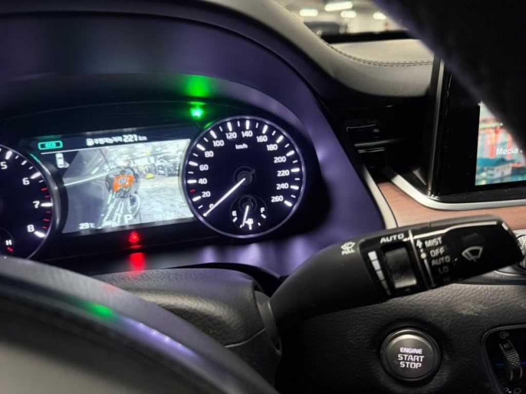 기아 K9 더 K9 3.8 GDI AWD 플래티넘Ⅱ 이미지 10