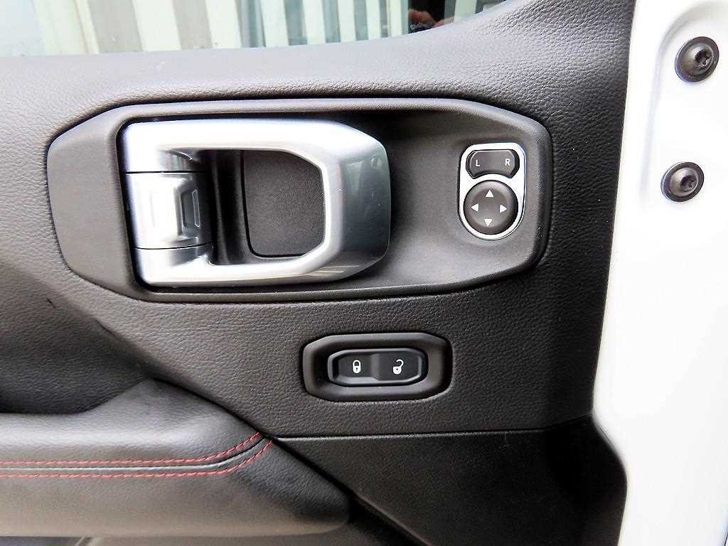 지프 글래디에이터 3.6 루비콘 4WD 이미지 11