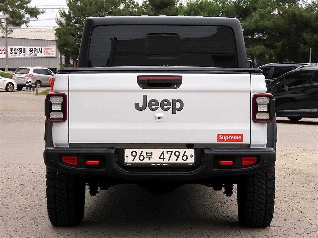 지프 글래디에이터 3.6 루비콘 4WD 이미지 4
