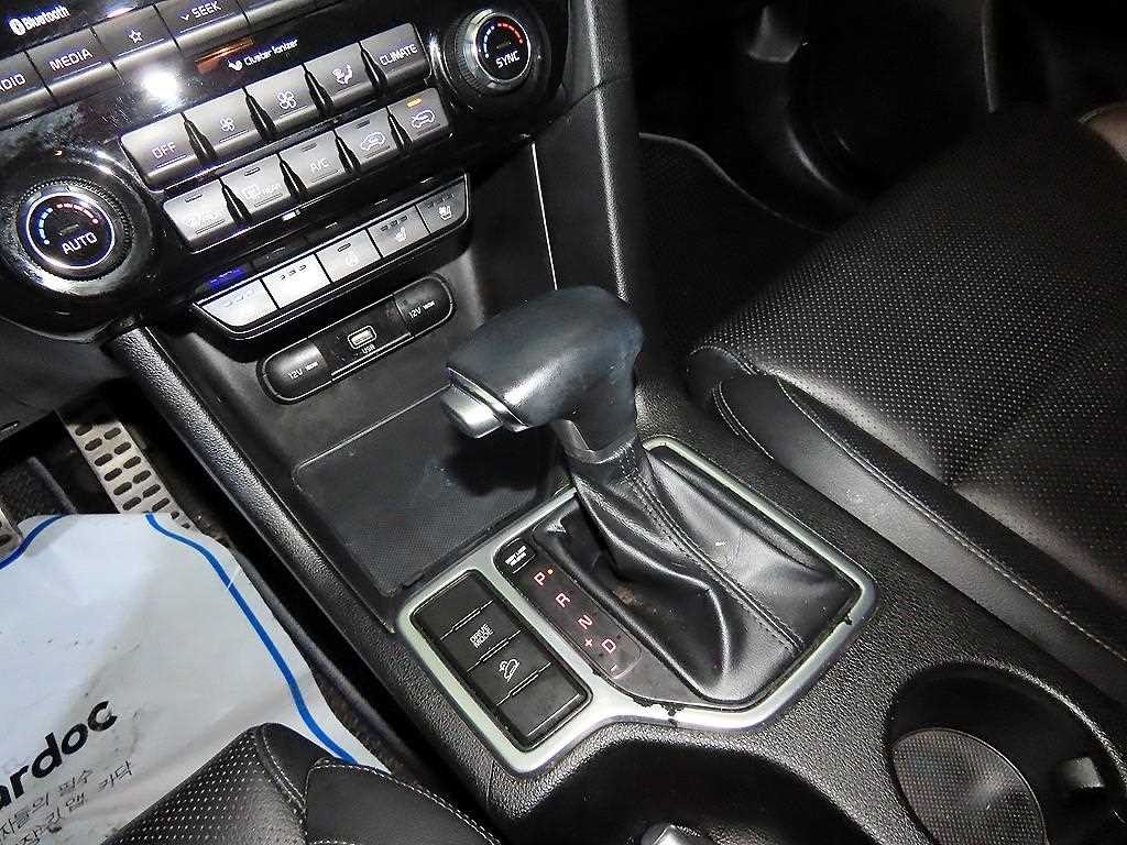 기아 스포티지 스포티지 더 볼드 1.6 디젤 2WD 노블레스 이미지 12