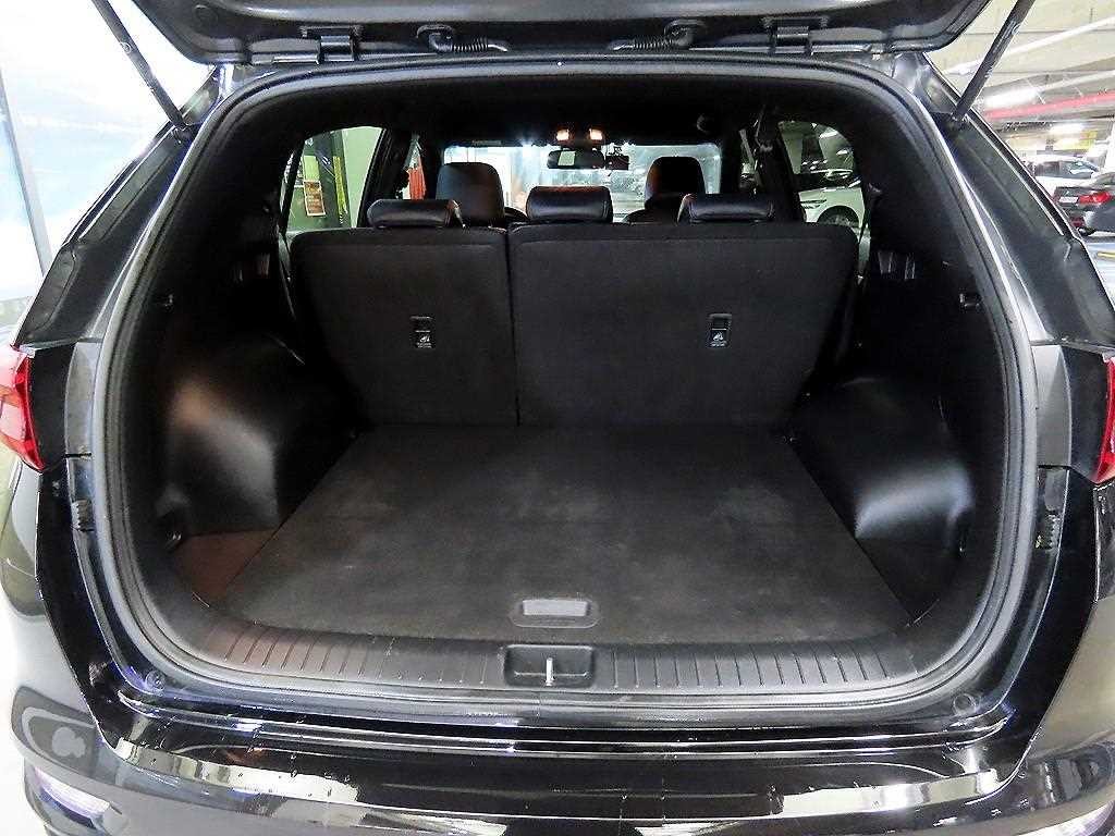 기아 스포티지 스포티지 더 볼드 1.6 디젤 2WD 노블레스 이미지 17