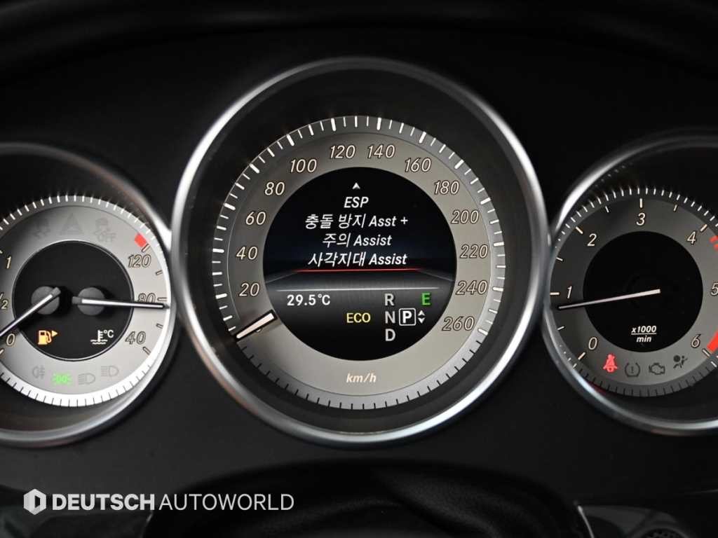 벤츠 CLS 클래스 CLS클래스 W218 CLS 250 d 4MATIC 이미지 17