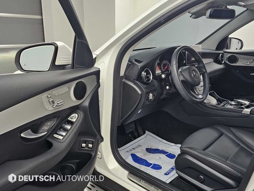 벤츠 GLC 클래스 GLC클래스 X253 GLC 350 e 4MATIC 이미지 11