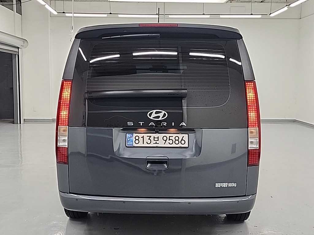 현대 스타리아 2WD 디젤 카고 스마트 3인승 이미지 3