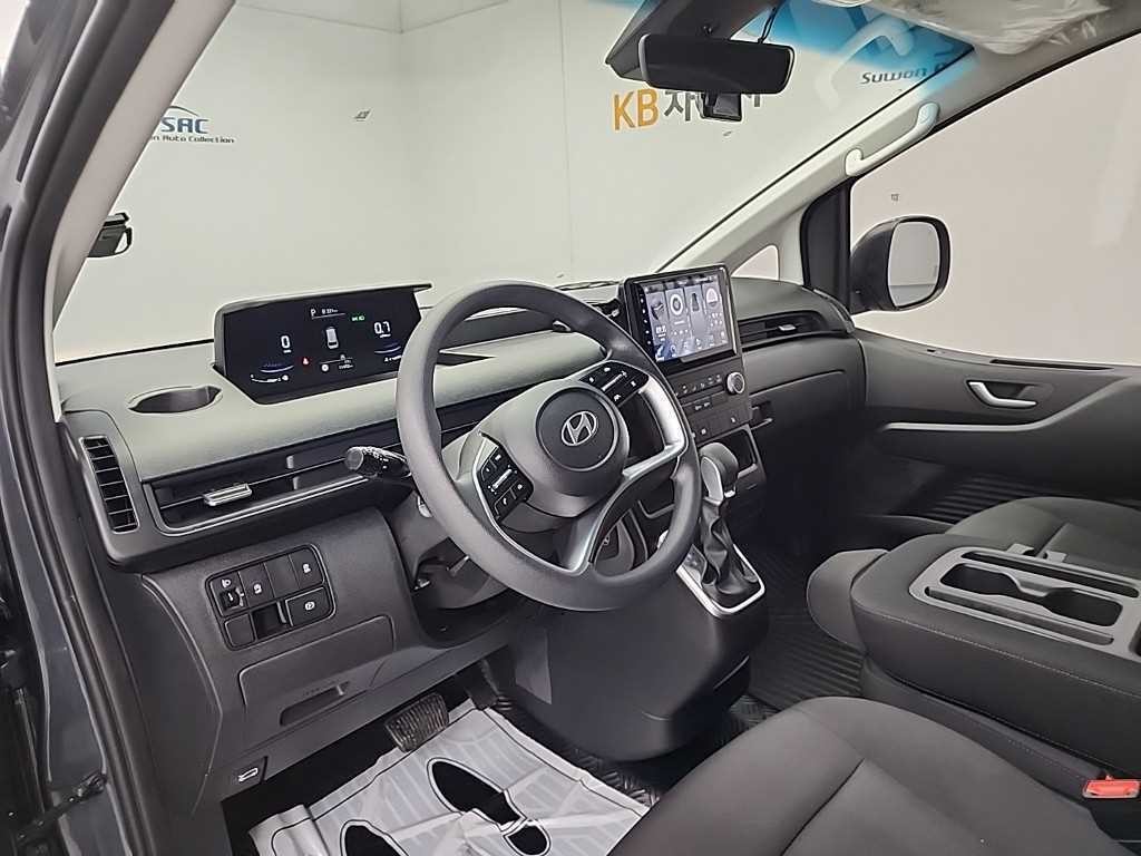 현대 스타리아 2WD 디젤 카고 스마트 3인승 이미지 7
