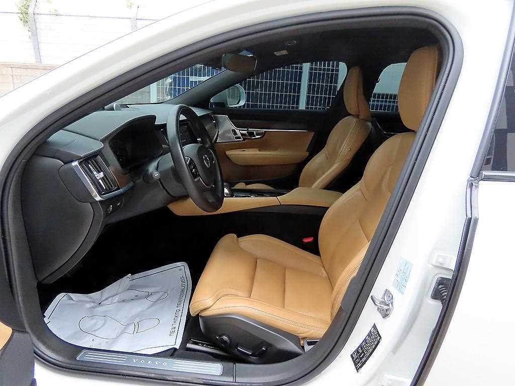 볼보 V90 V90 크로스컨트리 B5 프로 AWD 이미지 5