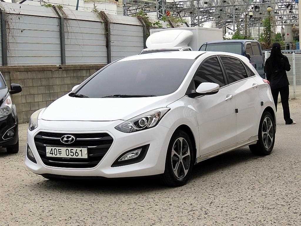 현대 i30 더 뉴 i30 2.0 GDI PYL 이미지 2