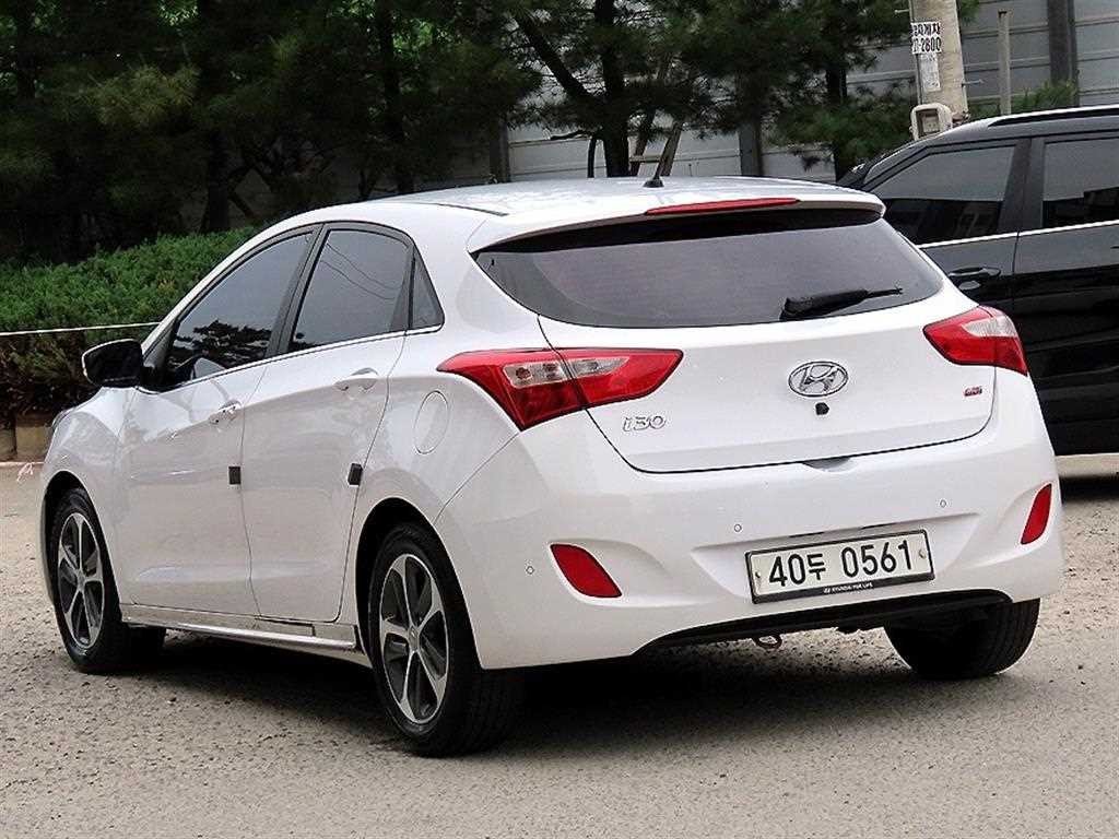 현대 i30 더 뉴 i30 2.0 GDI PYL 이미지 3
