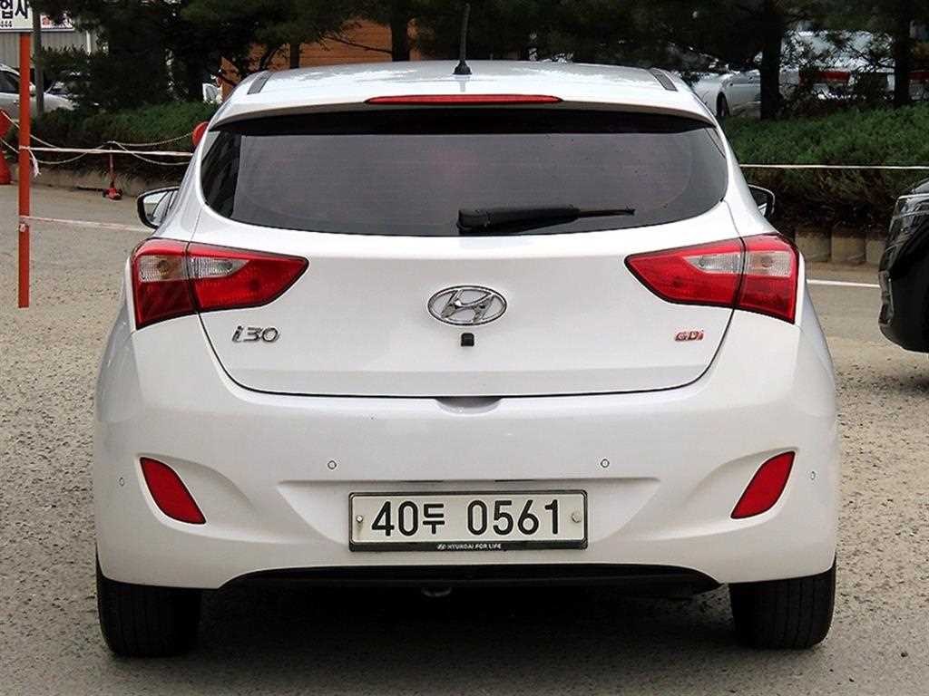현대 i30 더 뉴 i30 2.0 GDI PYL 이미지 4