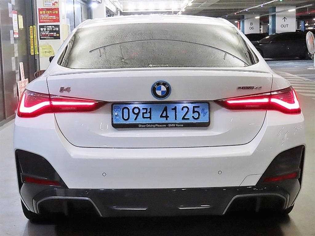 BMW i4 eDrive 40 M 스포츠 프로 이미지 5