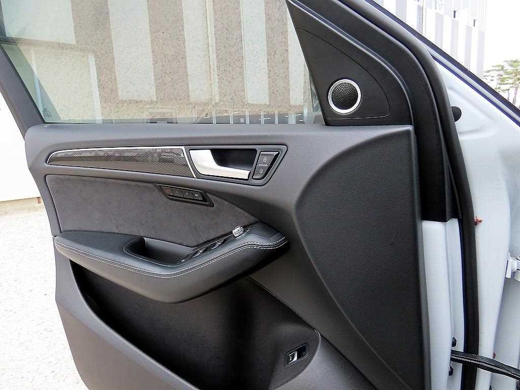 아우디 SQ5 3.0 TDI 콰트로 이미지 11