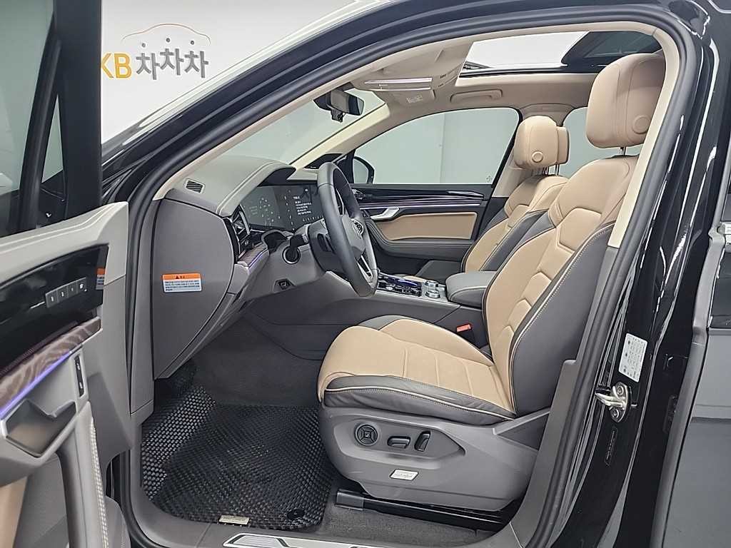 폭스바겐 투아렉 투아렉 3세대 3.0 TDI 프레스티지 이미지 11