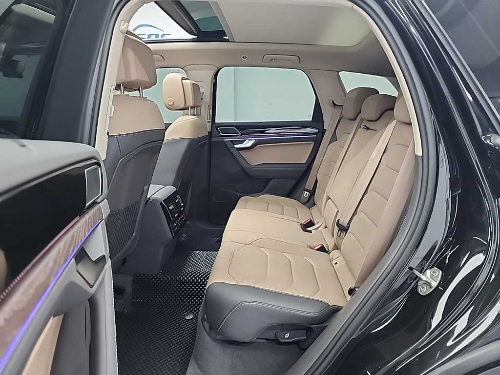 폭스바겐 투아렉 투아렉 3세대 3.0 TDI 프레스티지 이미지 12