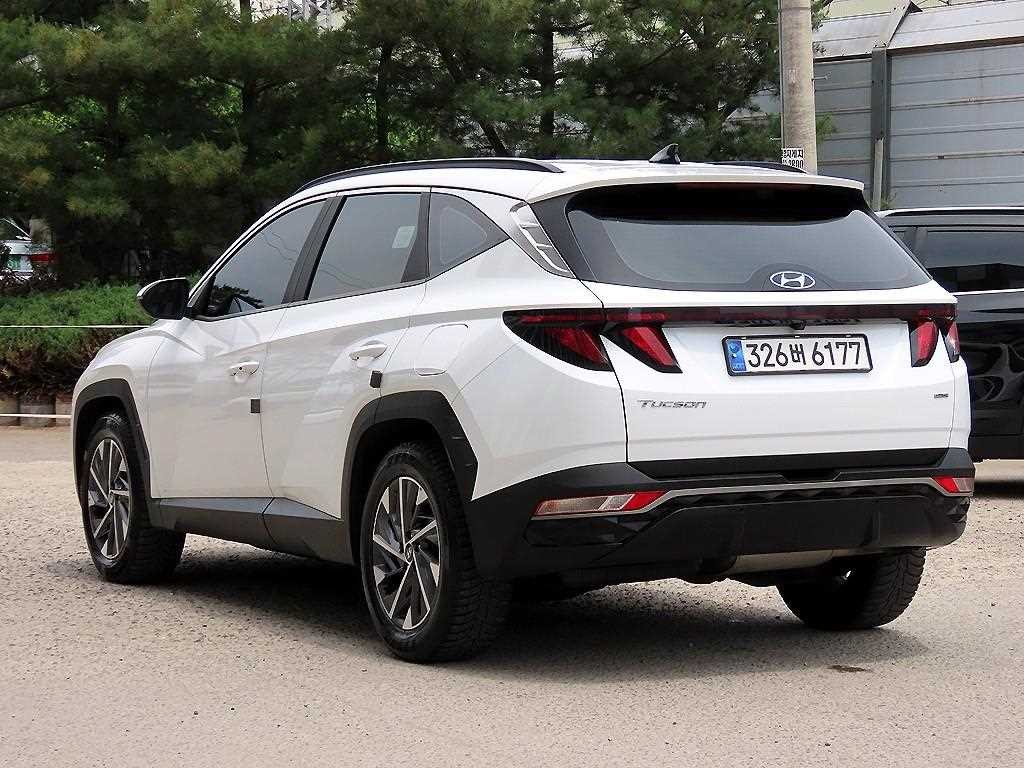 현대 투싼 투싼 (NX4) 디젤 2.0 4WD 프리미엄 이미지 3