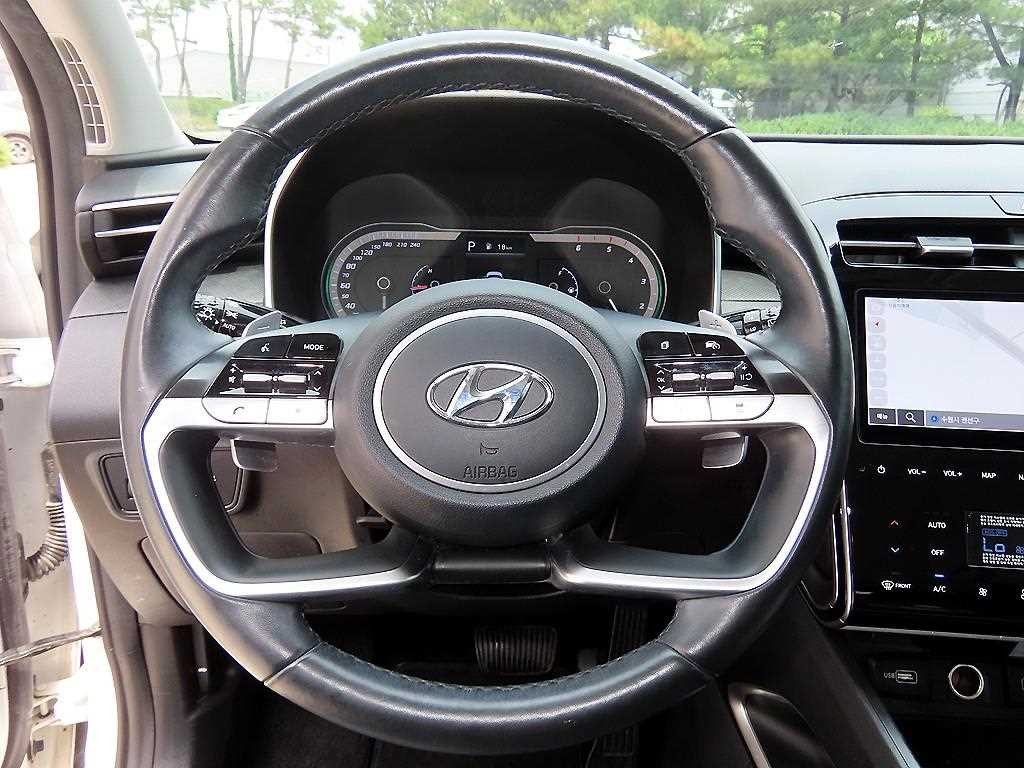 현대 투싼 투싼 (NX4) 디젤 2.0 4WD 프리미엄 이미지 8