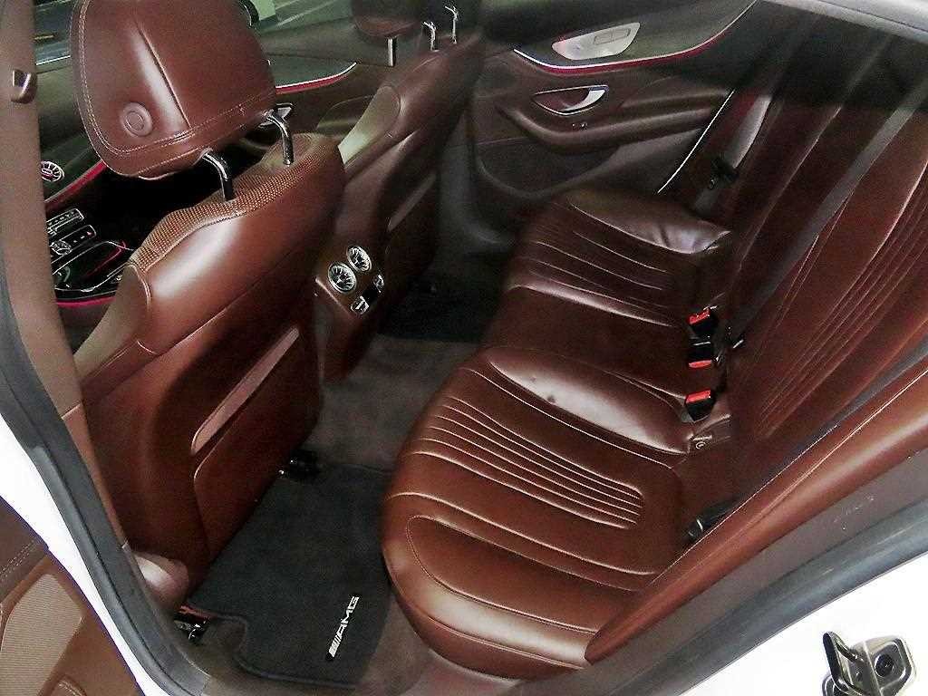 벤츠 CLS 클래스 CLS클래스 C257 CLS 400d 4MATIC AMG Line 이미지 7