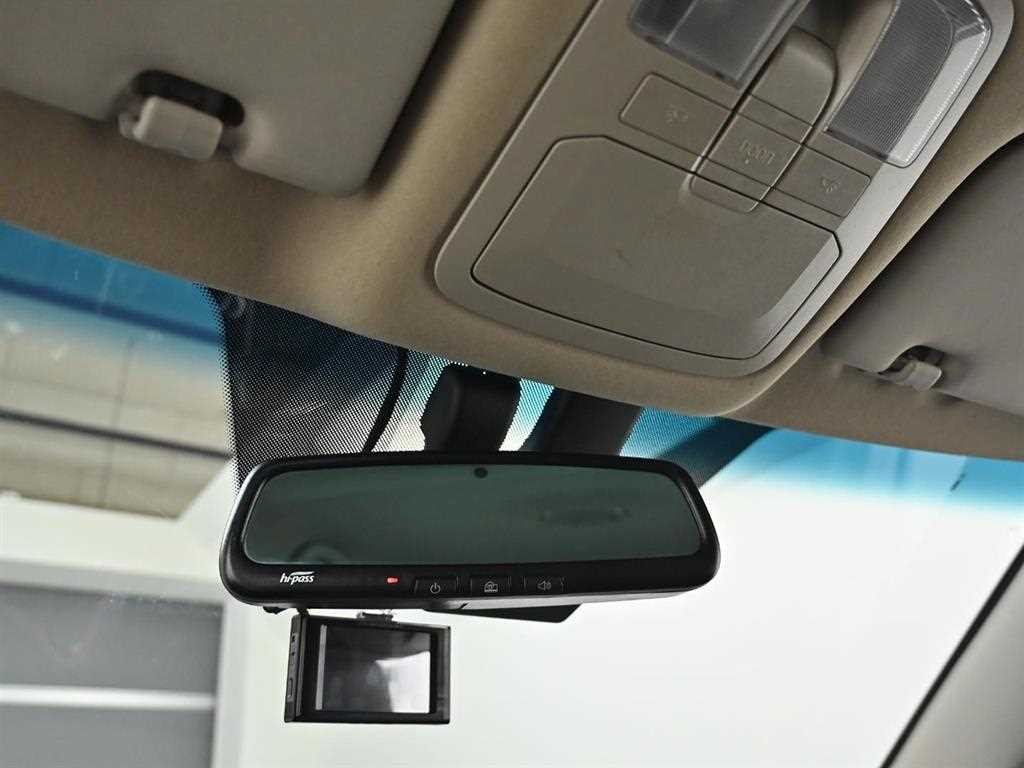 KG모빌리티(쌍용) 티볼리 베리 뉴 티볼리 2WD 가솔린 1.5 V5 이미지 18