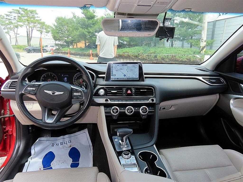 제네시스 G70 2.0T AWD 어드밴스드 이미지 7