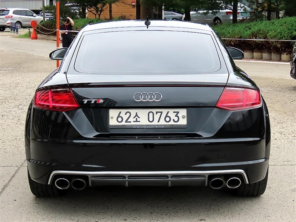 아우디 TTS TTS (8S) 2.0 TFSI 콰트로 쿠페 이미지 4
