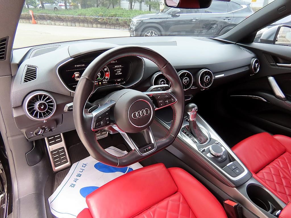 아우디 TTS TTS (8S) 2.0 TFSI 콰트로 쿠페 이미지 7